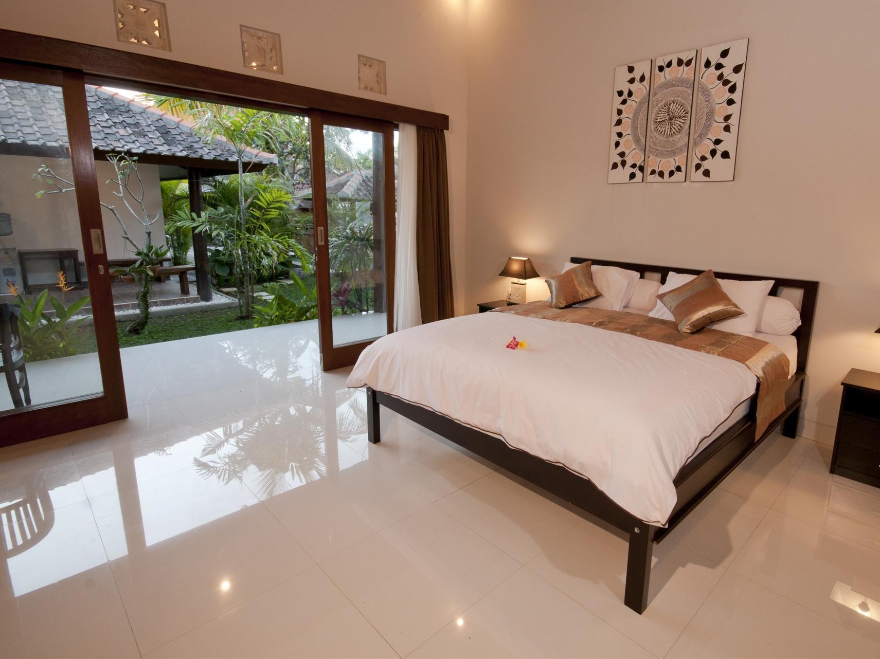 Matra Bali Guesthouse Canggu Esterno foto